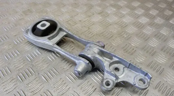 Toyota Yaris XP210 Engine mount bracket 12363K0050 12364K0060