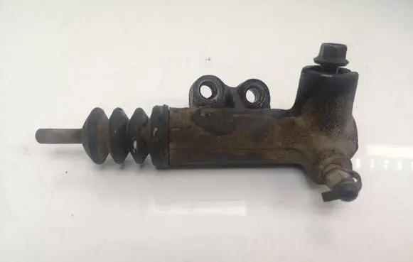 Clutch master cylinder