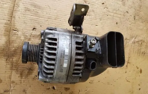 BMW 1 F20 F21 Generator/alternator 7605060