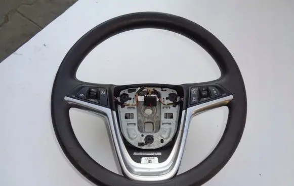 Opel Astra J Steering wheel