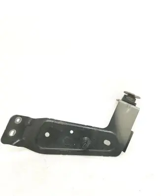 Volvo XC90 Headlight/headlamp mounting bracket