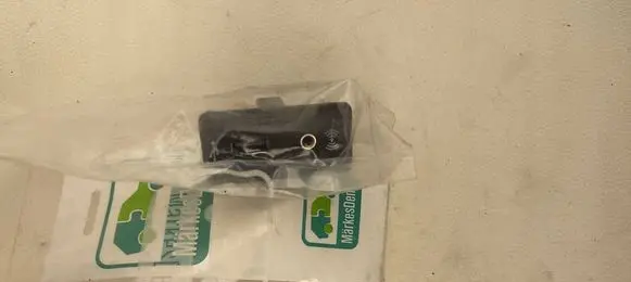 Volkswagen Golf VII USB socket connector 5G0035222C