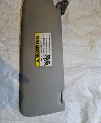 Sun visor