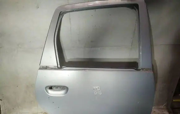 Mitsubishi Colt Rear door pilkos