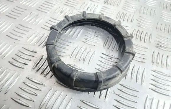 Audi A3 S3 8L In tank fuel pump screw locking ring/nut 321201375A