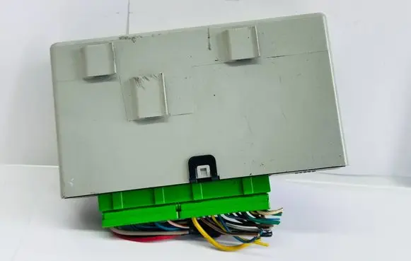 Volvo S40, V40 Alarm control unit/module 30889926