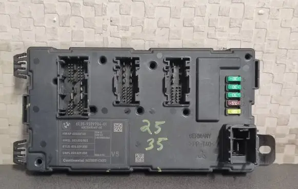 BMW 1 F20 F21 Fuse box set 9329704
