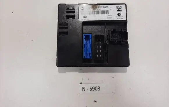 Audi Q7 4L Light module LCM 4L0907289C