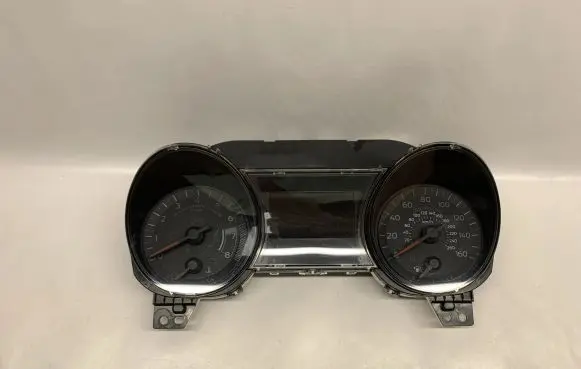 Ford Mustang VI Speedometer (instrument cluster) FR3310849GH FR3310890A