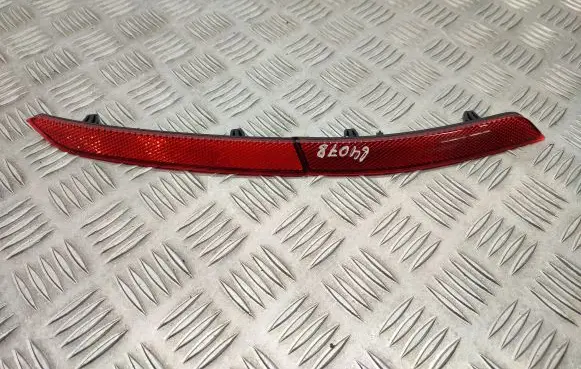 Volkswagen PASSAT B8 Rear tail light reflector 3G0945104A 3G0945106A