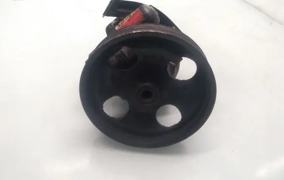 Volvo S40, V40 Power steering pump 8200071050
