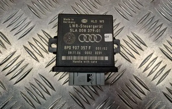 Audi A6 S6 C6 4F Light module LCM 8P0907357F 5LA00837901