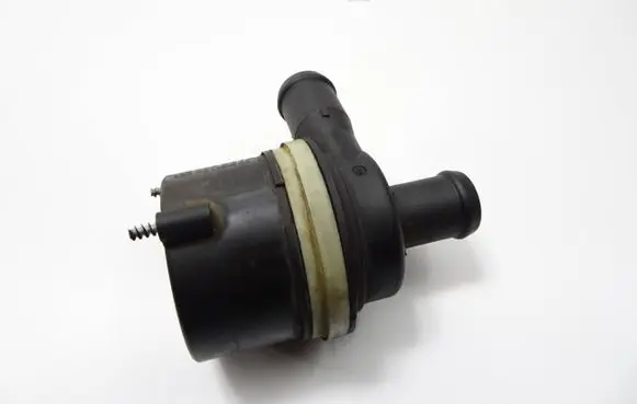 Seat Ibiza IV (6J,6P) Electric auxiliary coolant/water pump 6R0965561A 12402100502