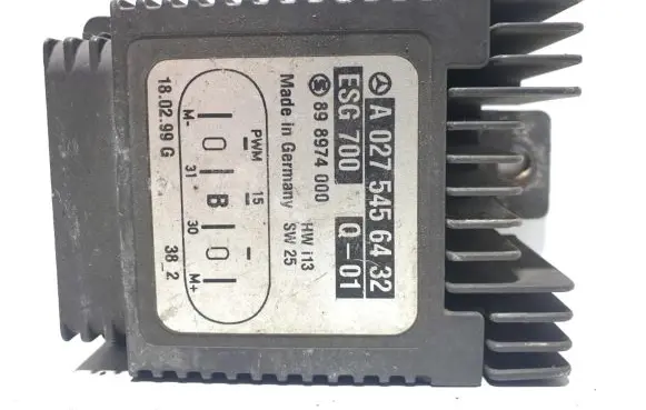 Mercedes-Benz S W220 Coolant fan relay A0275456432