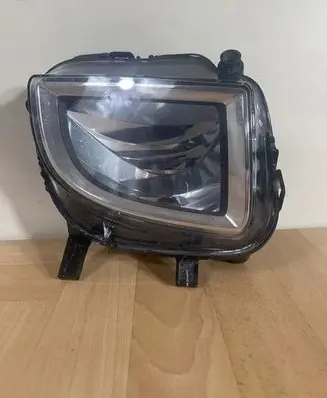 Volkswagen Golf VI Front fog light 5K0941699C