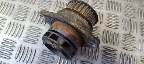 Volkswagen Polo III 6N 6N2 6NF Water pump