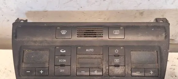 Audi A6 S6 C5 4B Climate control unit 4B0820043H D640000 5HB00760417