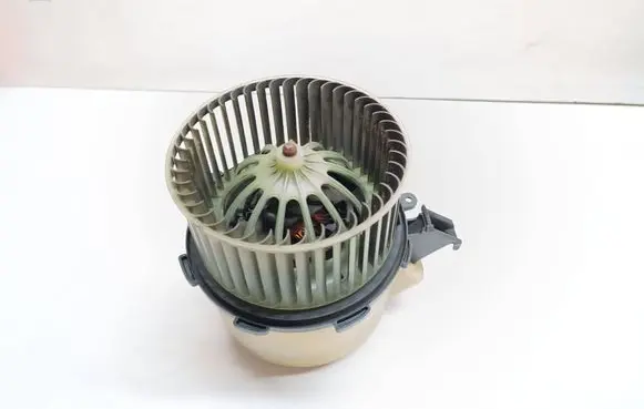 Audi A5 8T 8F Heater fan/blower