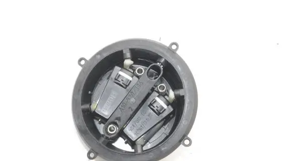 Peugeot 2008 II Wing mirror control module A10520