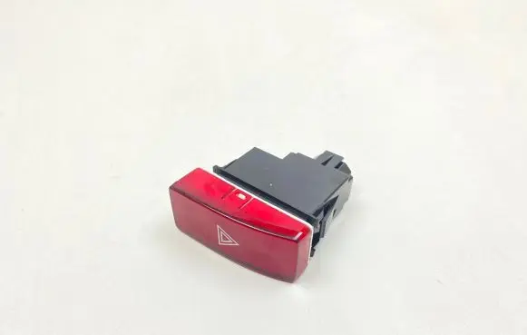 Honda CR-V Hazard light switch M33808