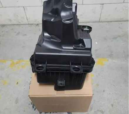 Mazda 2 Air filter box P53T133AY