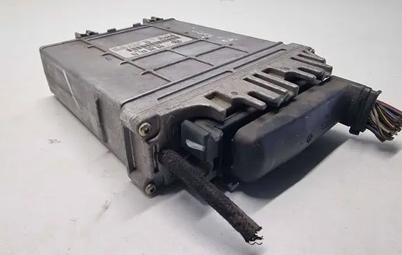 Ford Galaxy Engine control unit/module 028906021ES 28SA3354 0281001531