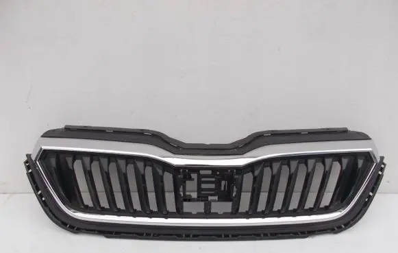 Skoda Scala Front bumper upper radiator grill 657853343
