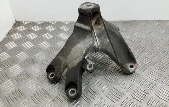 Audi A4 S4 B8 8K Engine mounting bracket 8K0199308AP