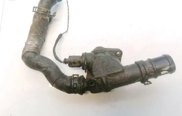 Volkswagen Golf V Engine coolant pipe/hose 03g1211325