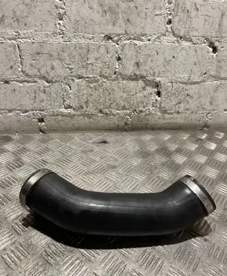 Audi A8 S8 D4 4H Intercooler hose/pipe 4H0145737R