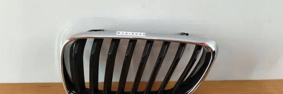BMW 2 F22 F23 Front bumper upper radiator grill 7295521