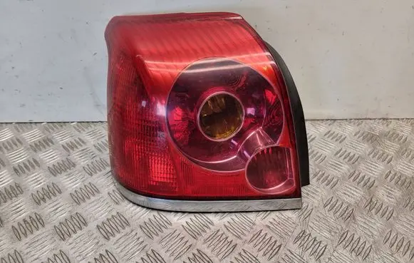 Toyota Avensis T250 Rear/tail lights 89028759