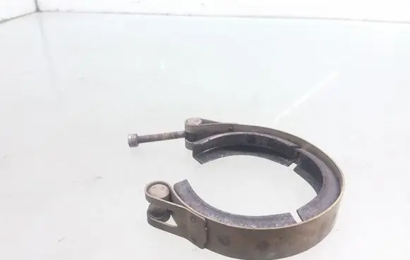 Volkswagen Golf V Muffler pipe connector clamp 1K0253725
