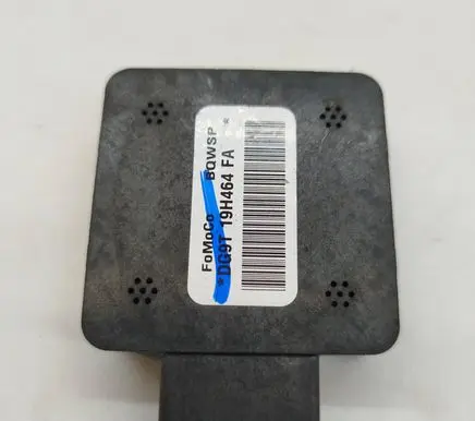 Ford Mondeo MK V Antenna control unit DG9T19H464FA