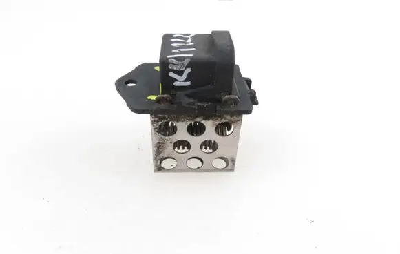 Renault Scenic I Coolant fan relay 8200045088