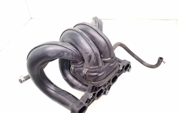 Toyota Yaris Intake manifold 7a190157