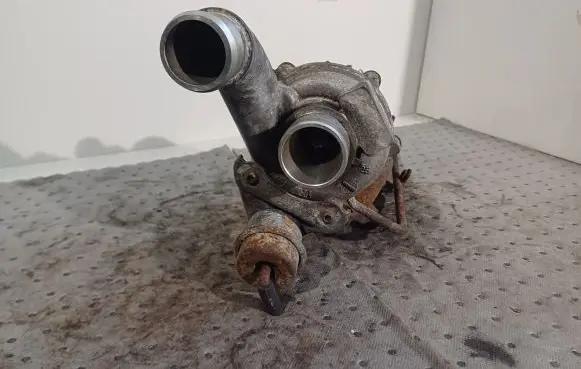 Mitsubishi Colt Turbo A6390900880 AL0029 VV15