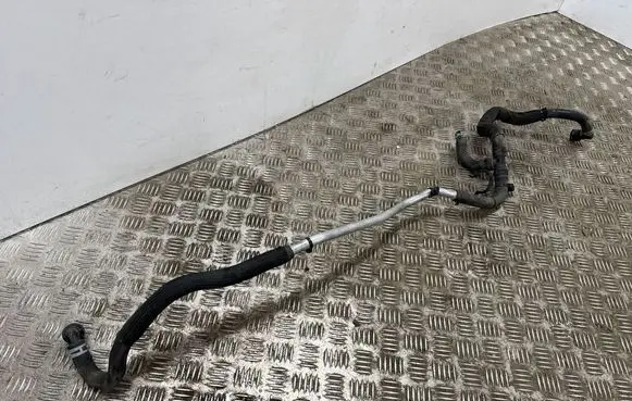 Chevrolet Camaro Engine coolant pipe/hose 84567001