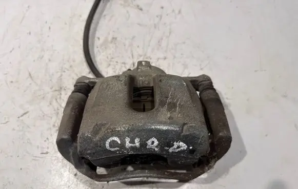 Toyota C-HR I Front brake caliper