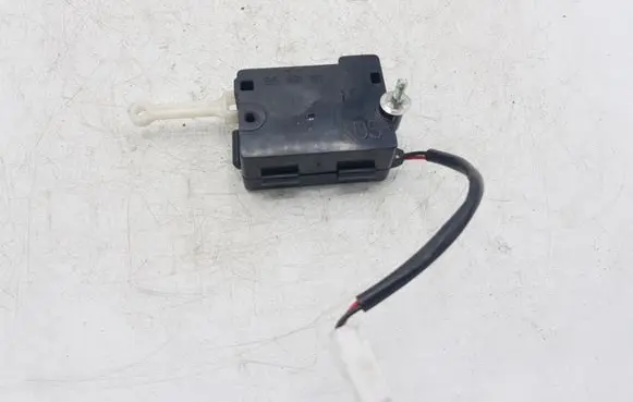 Chevrolet Captiva Tailgate boot lock/latch motor 96491181