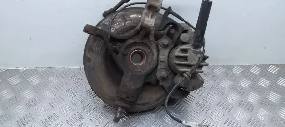 Peugeot Partner Front wheel hub