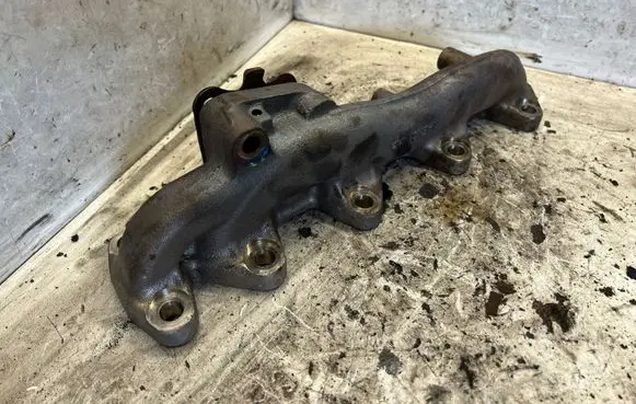 Hyundai Santa Fe Exhaust manifold RENGM2