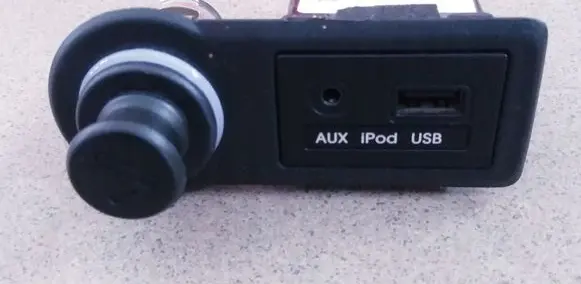 Hyundai ix20 USB socket connector 