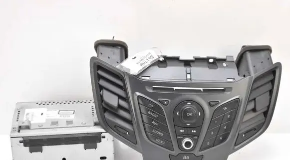 Ford Fiesta Radio/CD/DVD/GPS head unit AM5T-18C815-DL