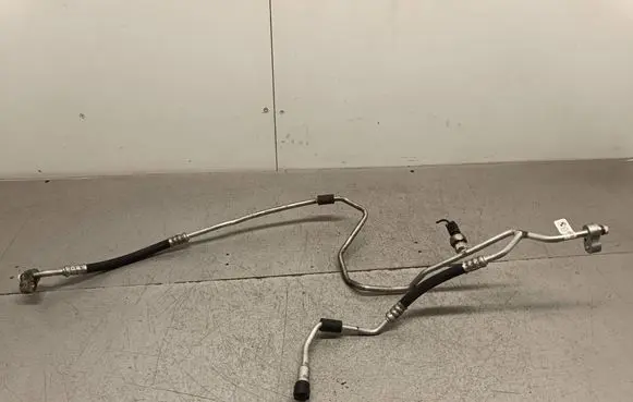 BMW X3 F25 Air conditioning (A/C) pipe/hose 9228234