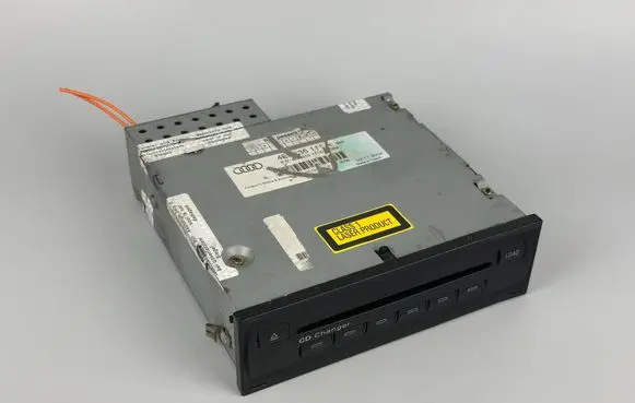 Audi A6 S6 C6 4F CD/DVD changer 4E0035111A CXCA1272LC