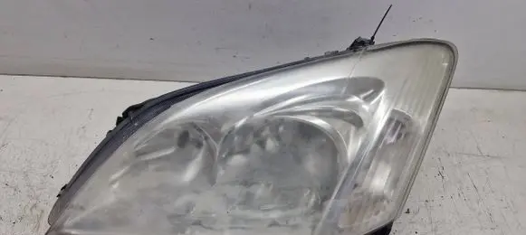 Toyota Corolla E120 E130 Headlight/headlamp 8111002150