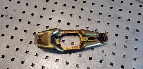 Audi 80 90 S2 B4 Clutch release arm fork 012141719A