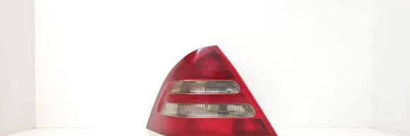 Mercedes-Benz C W203 Rear/tail lights 3311