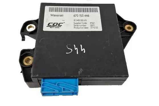 Maserati Quattroporte Suspension control unit/module 670153446 002485000676
